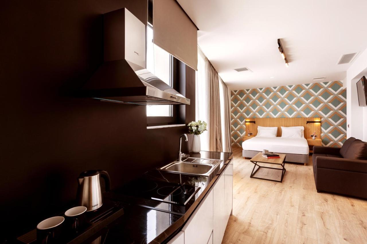 Days City Suites เอเธนส์ ภายนอก รูปภาพ